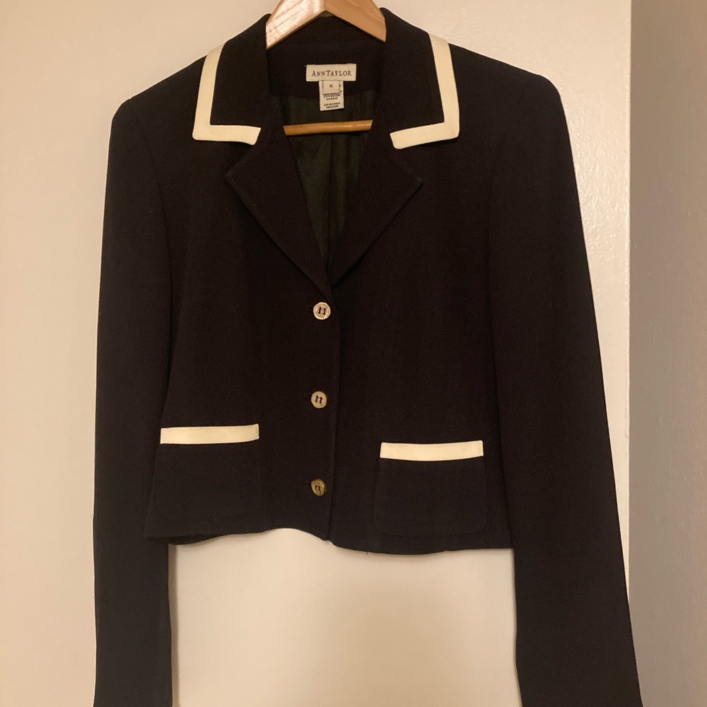 Ann Taylor, size 6 blazer